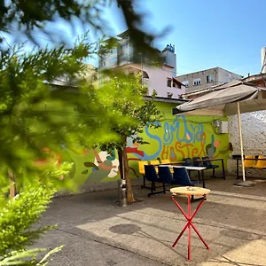 D1 Hostel Tiran