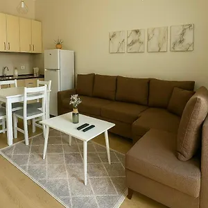 https://home-apartaments-inn.hotels-in-tirana.com